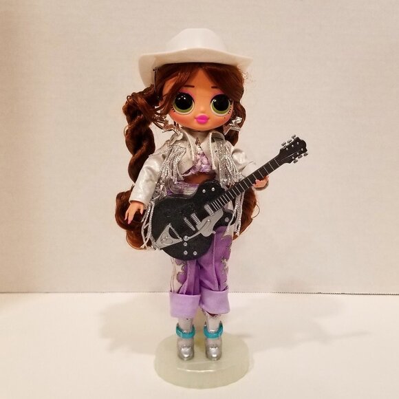 L.O.L. Surprise! O.M.G. Remix Lonestar Doll & Accessories, EUC - Picture 3 of 13
